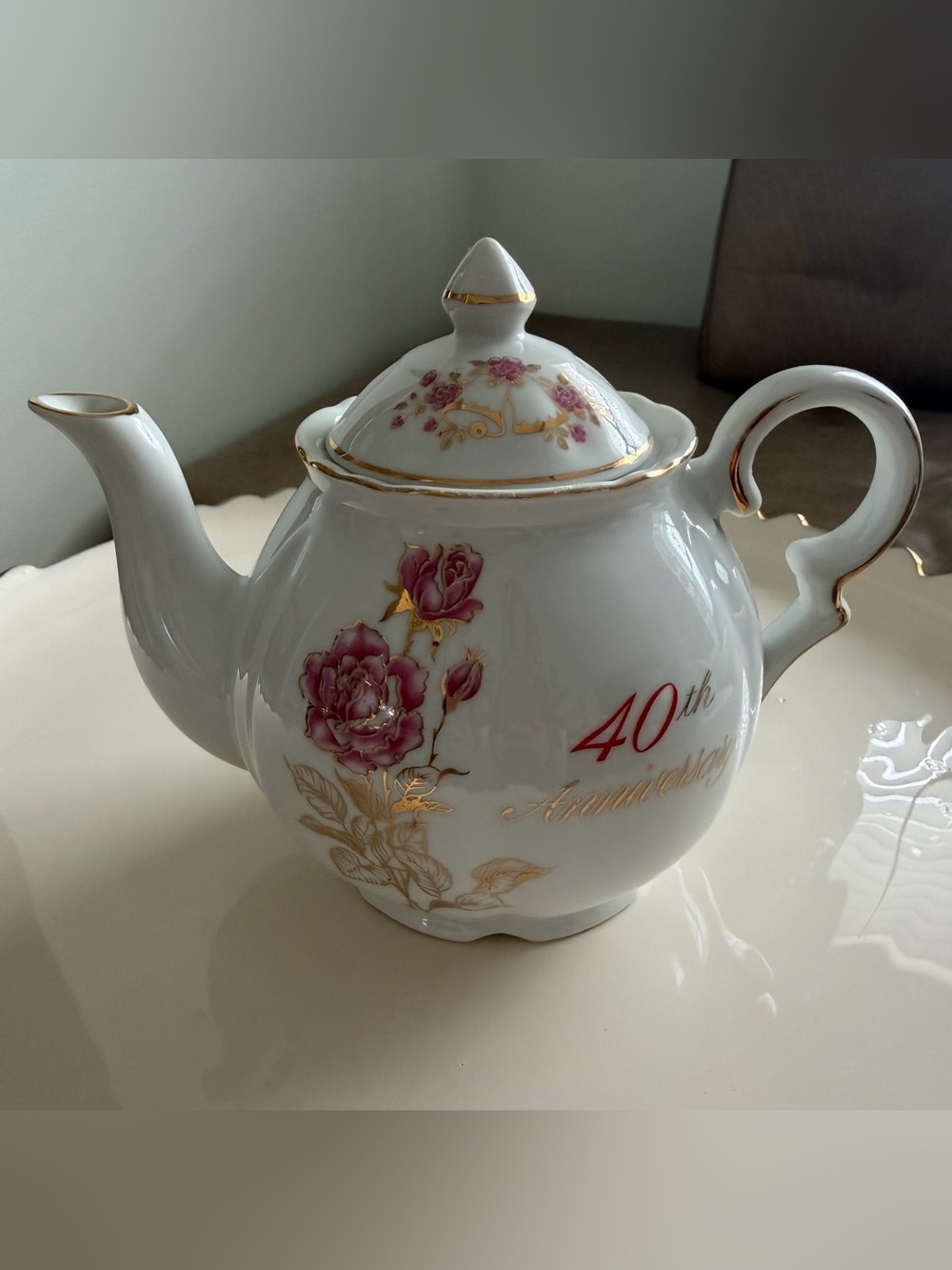 Vtg Treasure Masters Romance Rose 40th Anniv Teapot